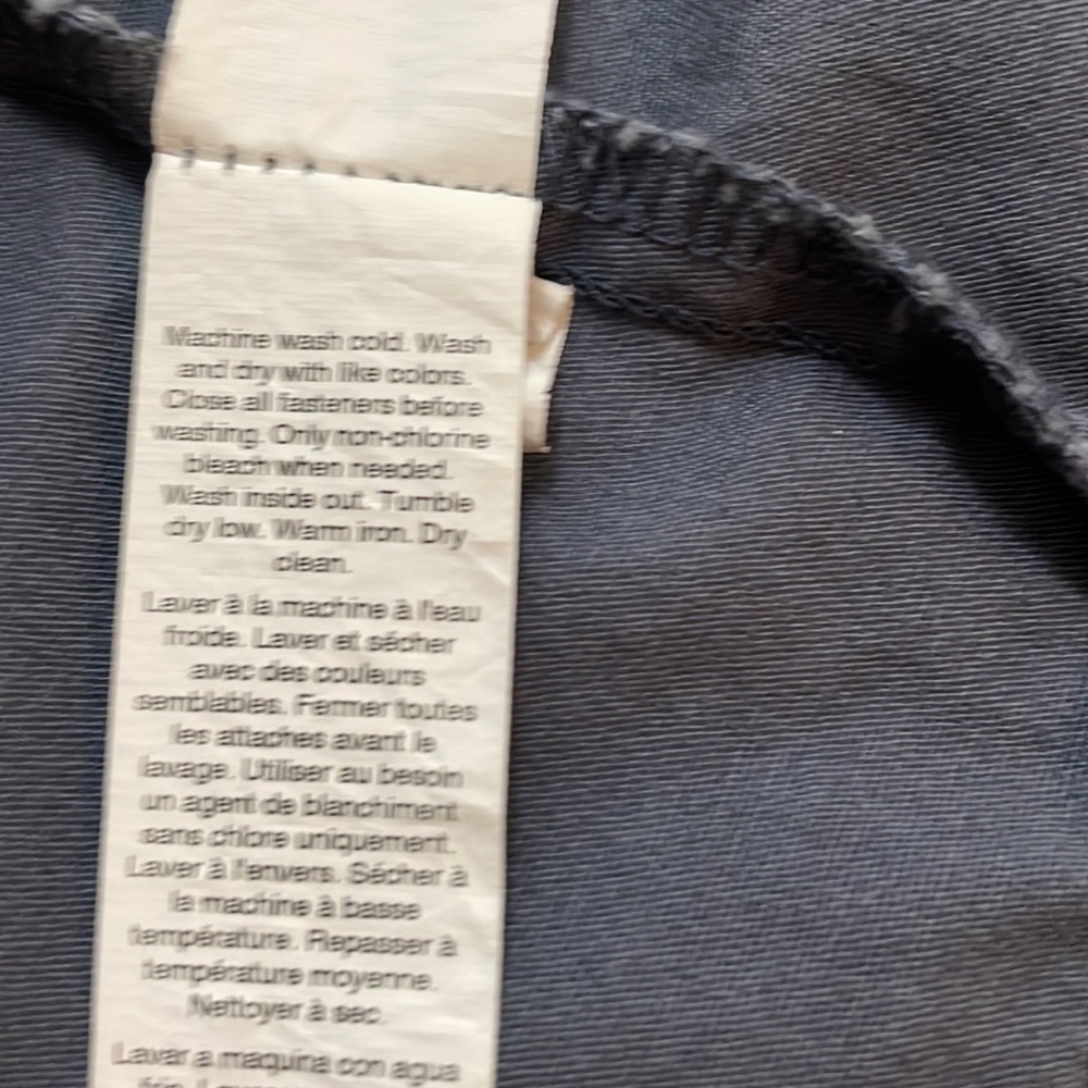 Gap, medium, utility vest, waist pull and ykk zipper - Picture 3 of 6